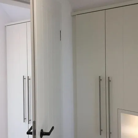 Hébergement de vacances Duenenhuuske Inselstill Mit Sauna Auf By Interhome