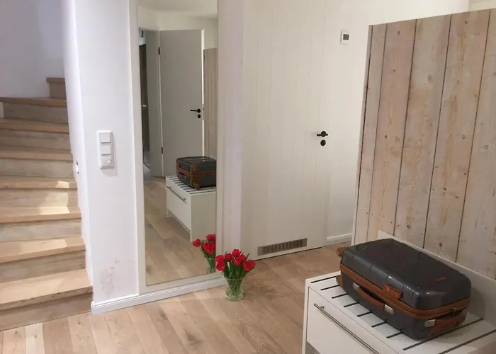 Duenenhuuske Inselstill Mit Sauna Auf By Interhome Spiekeroog