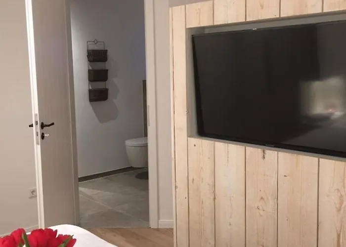 Duenenhuuske Inselstill Mit Sauna Auf By Interhome Spiekeroog