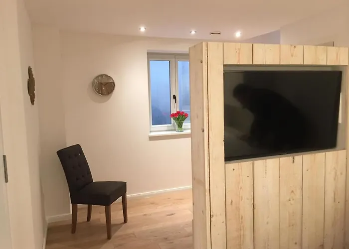 Duenenhuuske Inselstill Mit Sauna Auf By Interhome * Spiekeroog