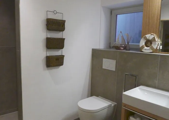 Casa de Férias Duenenhuuske Inselstill Mit Sauna Auf By Interhome Spiekeroog